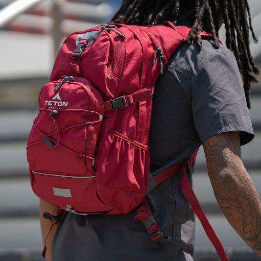 Oasis Named “Best Heavy-Duty Hydration Pack” by Men’s Health