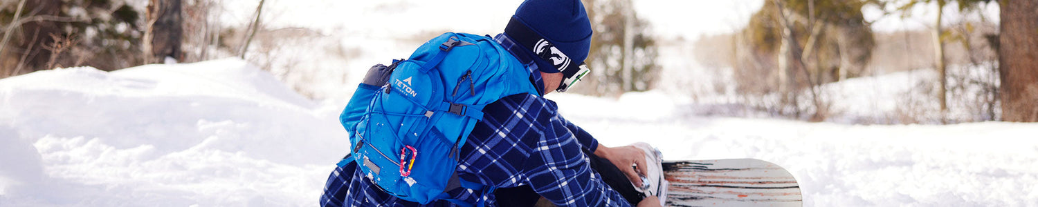 Oasis pack on a snowboarder